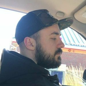 Meet your Posher, Ethan